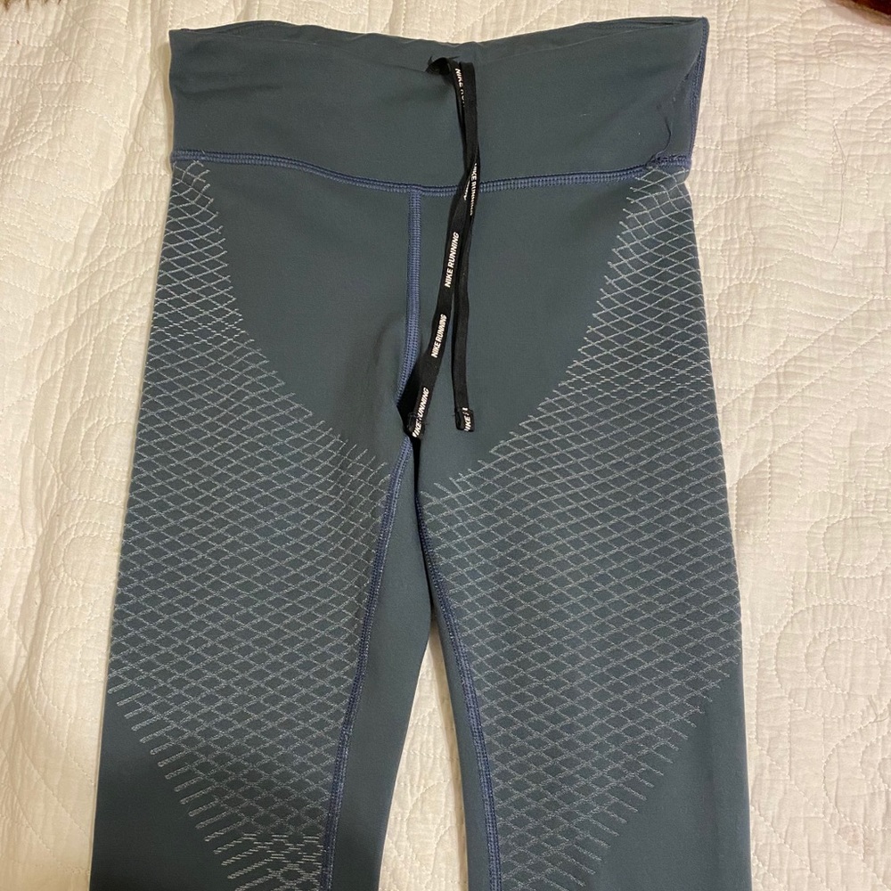 Grey Nike grey leggings